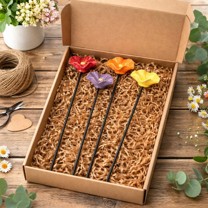 Handgemachte Bienenblüten – Wetterfeste Keramik-Tränken, 4er-Set