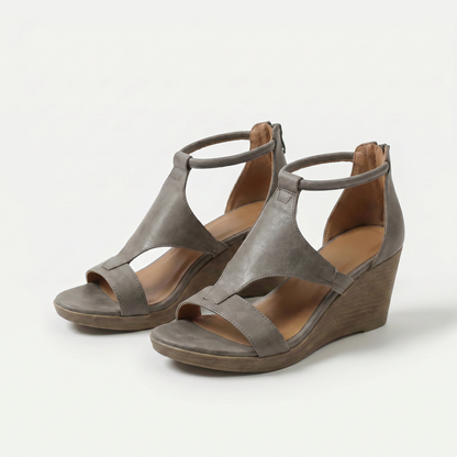 Nadia – Orthopädischer Komfort, endlich elegant